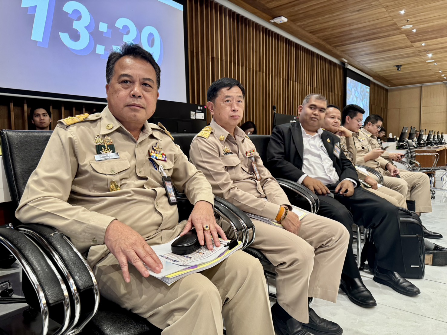 title - ส.ป.ก. ร่วมประชุมคณะกรรมาธิการวิสามัญพิจารณาศึกษาร่างพระราชบัญญัติงบประมาณรายจ่าย ประจำปีงบประมาณ พ.ศ. 2570 วุฒิสภา ครั้งที่ 12